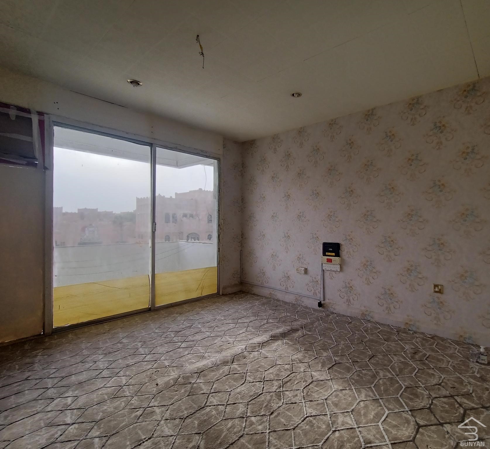 2 BR flat located in al luqta