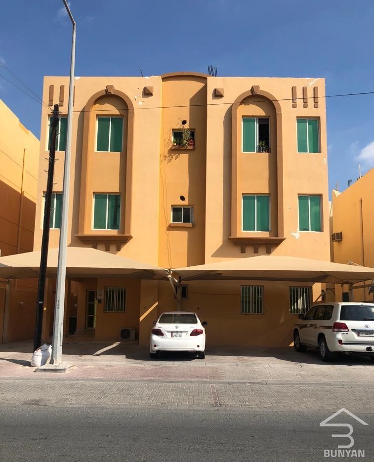 3 BR Unfurnished Apartment Located in Al Nassr